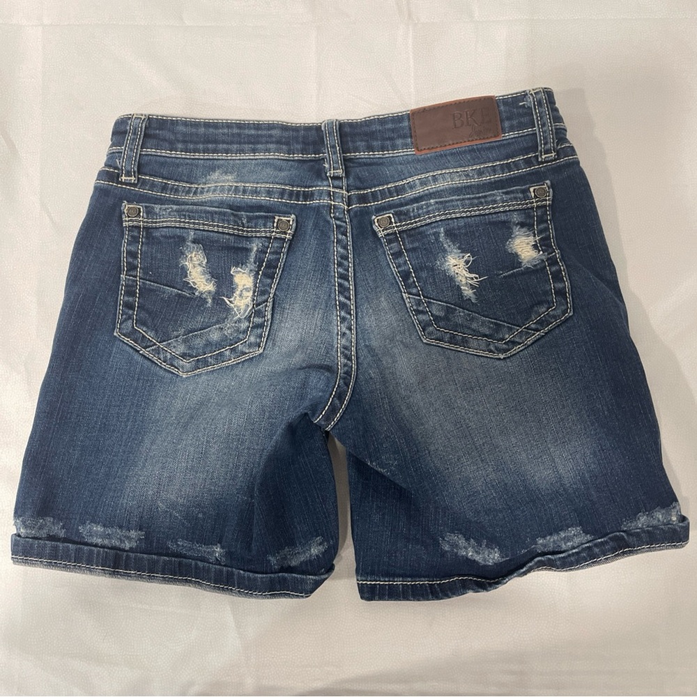 BKE Women's Size 27 Stella  Distressed Denim Jean Shorts Frayed, Grunge - Picture 2 of 8